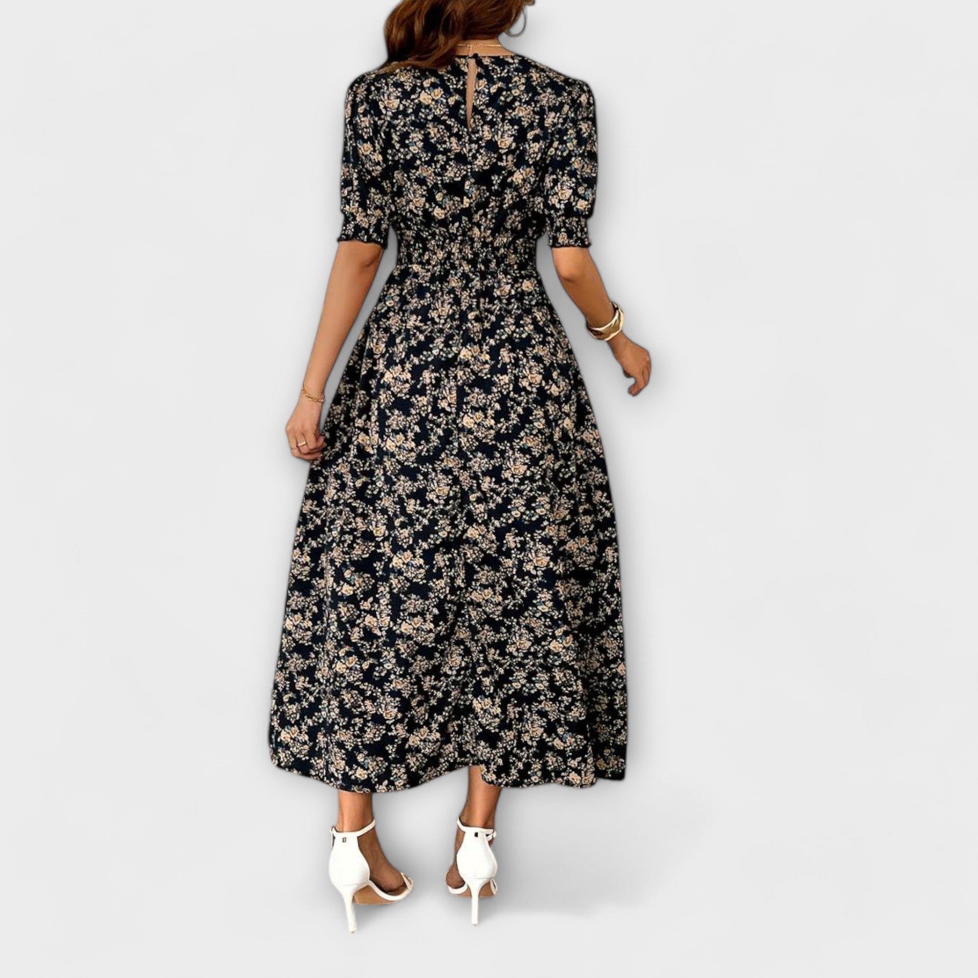Amelia - Dress with Round Neck and Floral Pattern