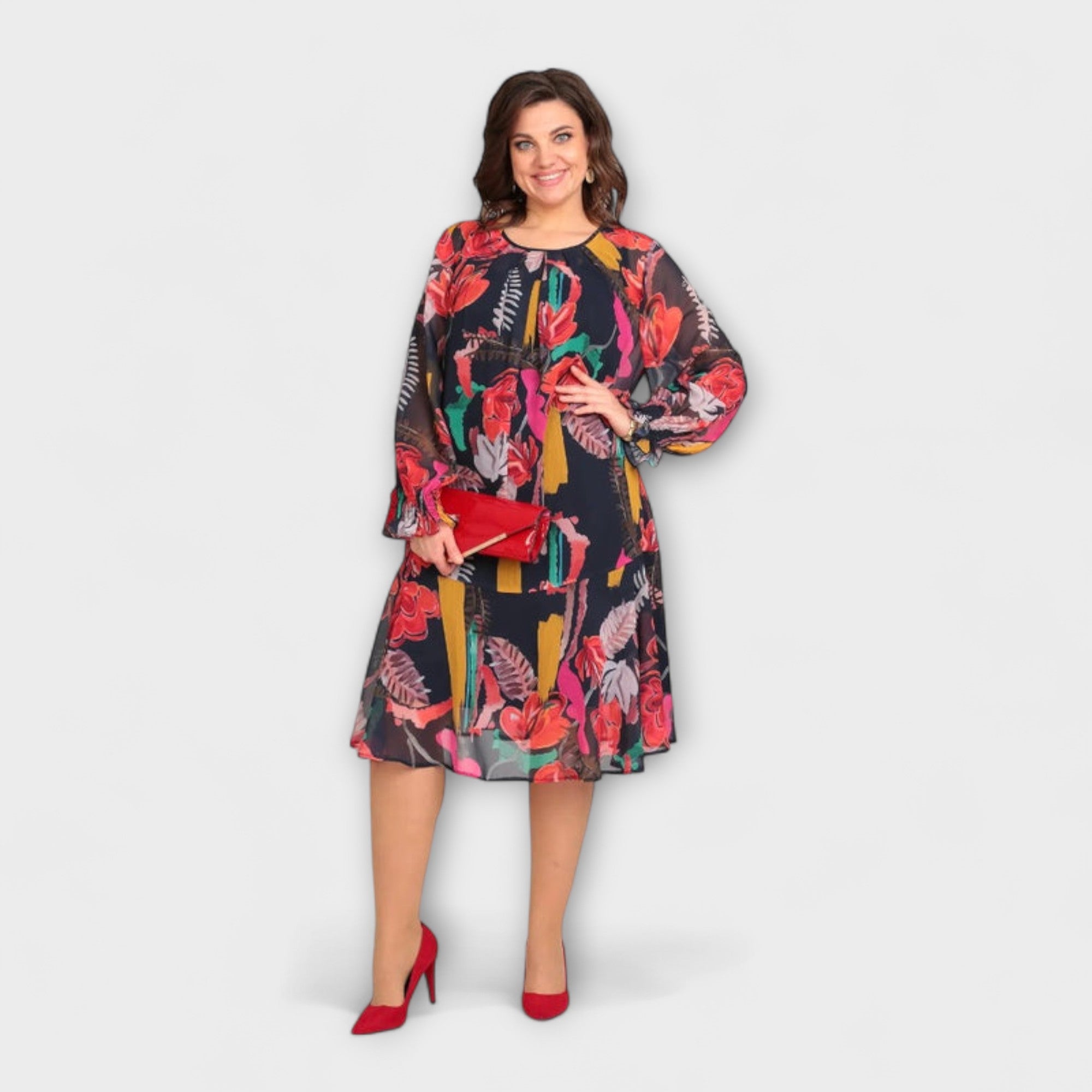 Caroline - Elegant Plus-Size Dress for Ultimate Comfort