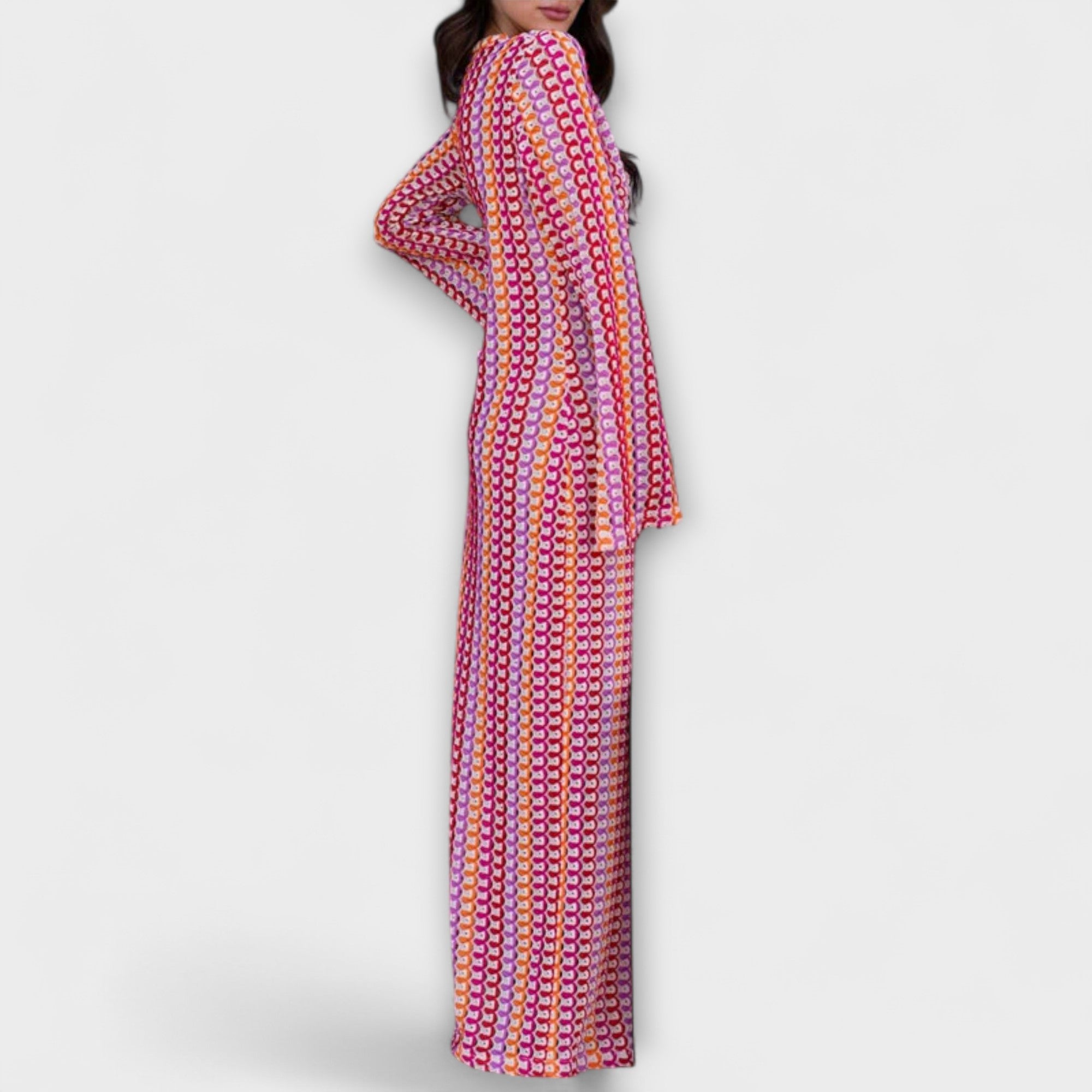 Elina – Maxi Dress with V-Neck and Holiday Flair