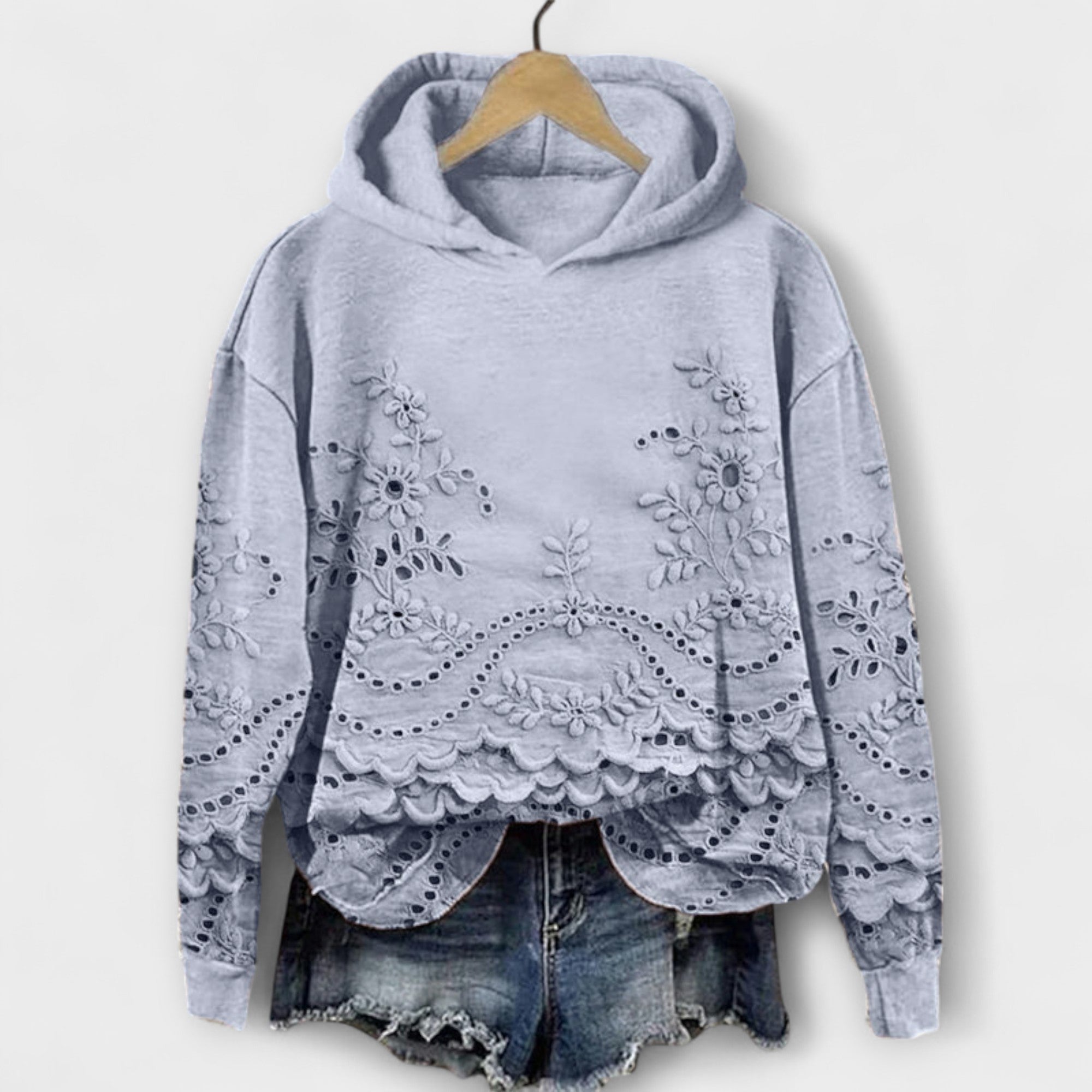Grace – Vintage Hoodie with Floral Print