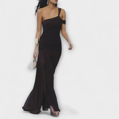 Margot - Off-Shoulder Form-Fitting Maxi Dress