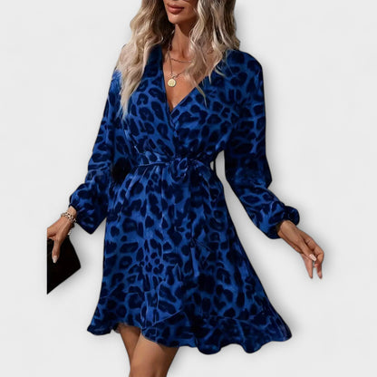 Stylish Dress with Leopard Print, V-Neck, and Tie Belt
