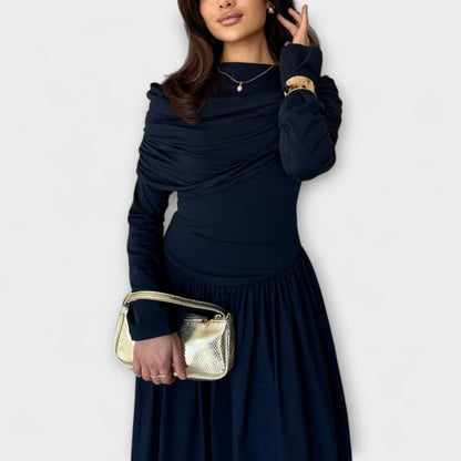 Jessica - Relaxed Pleated Dress