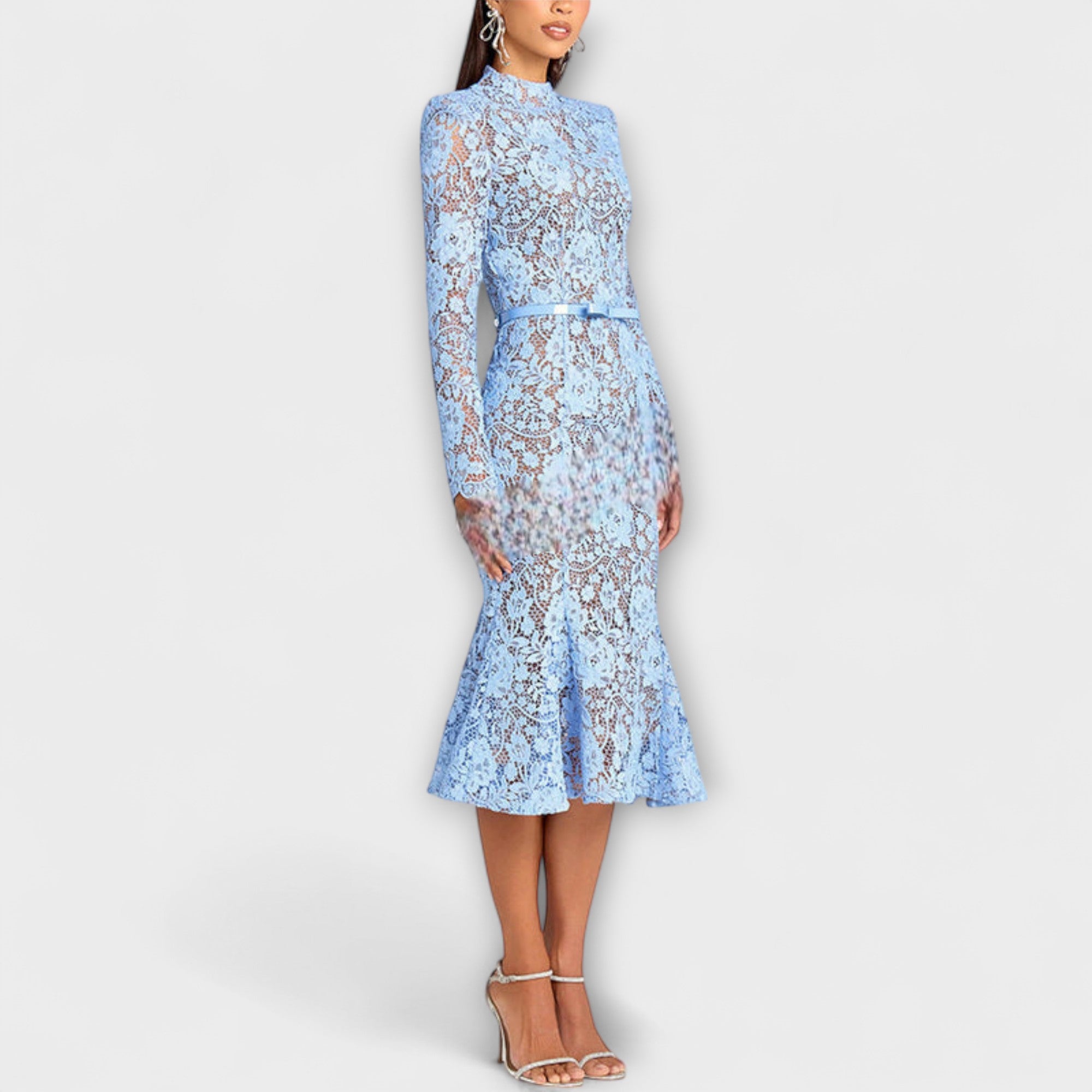 Freya - Elegant Midi Dress Made of Floral Lace