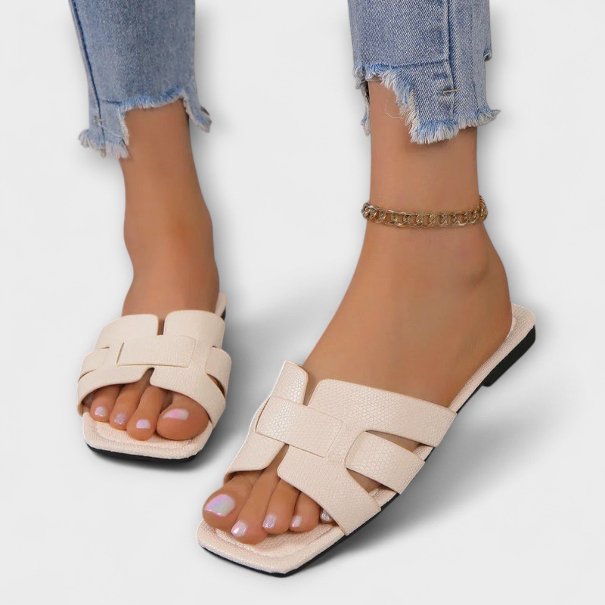 Diva - Flat Sandals for Women
