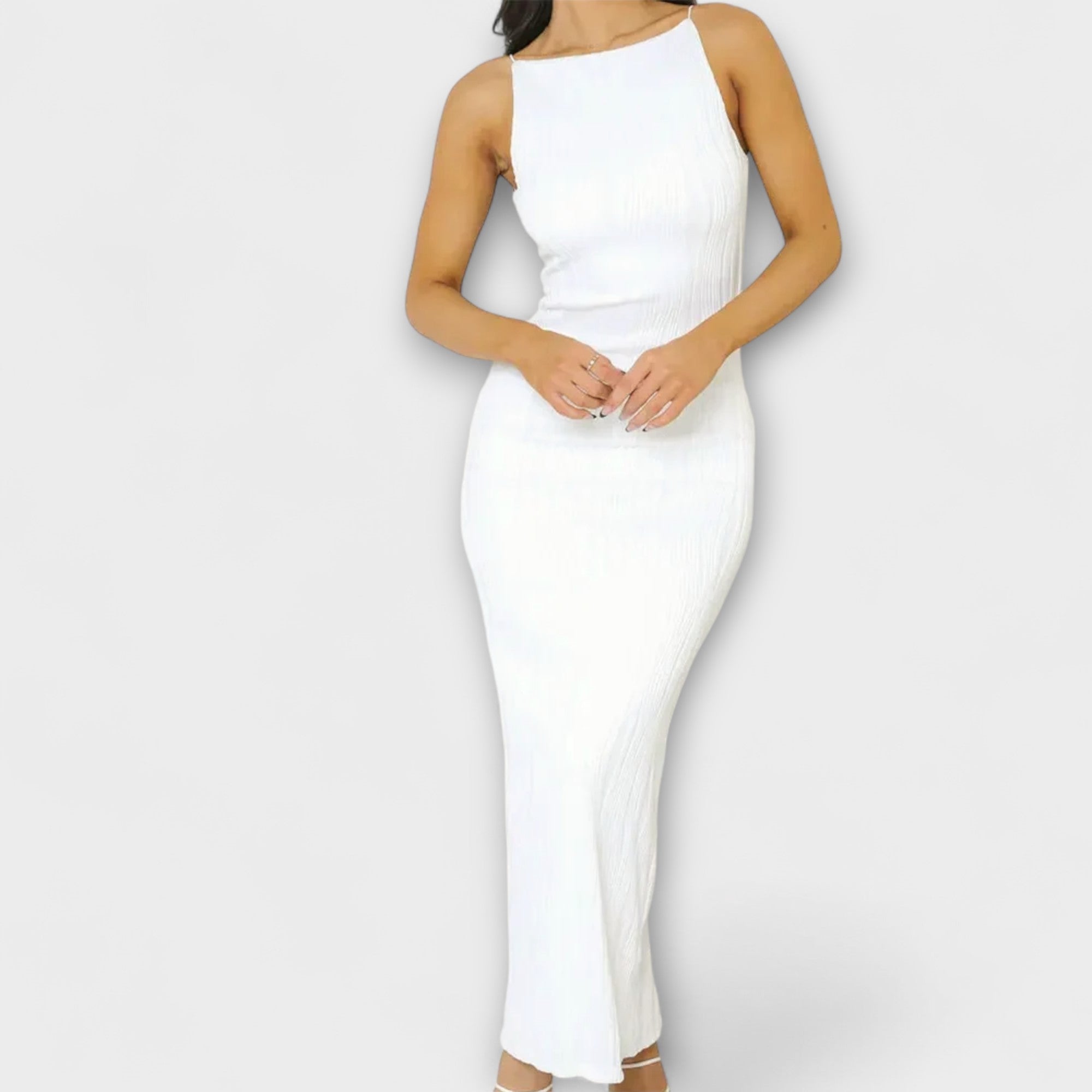 Chic sleeveless, gathered maxi dress