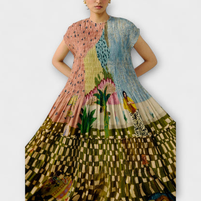 Amara - Folding Dress with Animal Print