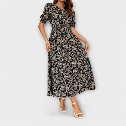 Amelia - Dress with Round Neck and Floral Pattern