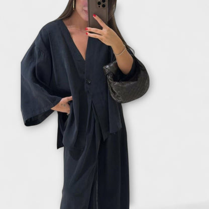 Jacqueline - Casual V-Neck Top and Pants Duo